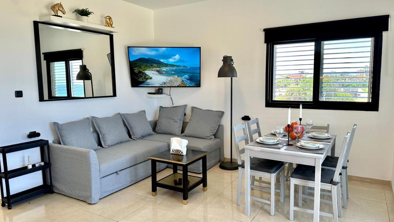 Gw951 Gugel Waves Amazing Seaview Apartments Nahariya Eksteriør bilde